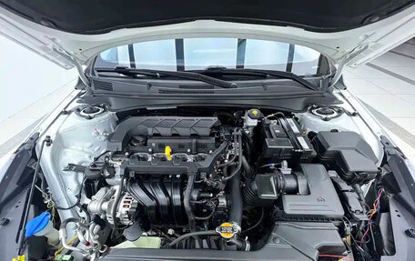 Hyundai Elantra, 2023 год, 1 110 000 рублей, 26 фотография