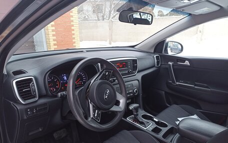 KIA Sportage IV рестайлинг, 2018 год, 1 697 000 рублей, 6 фотография