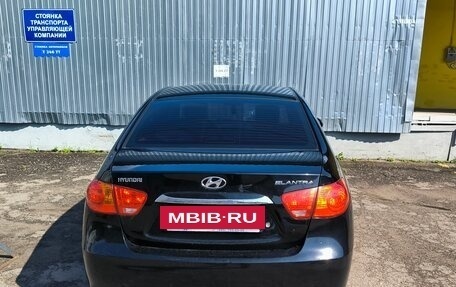 Hyundai Elantra IV, 2010 год, 700 000 рублей, 5 фотография