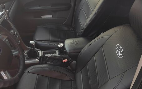 Ford Focus II рестайлинг, 2010 год, 800 000 рублей, 4 фотография