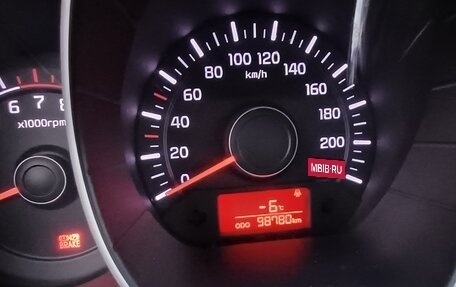 KIA Rio III рестайлинг, 2013 год, 1 100 000 рублей, 7 фотография