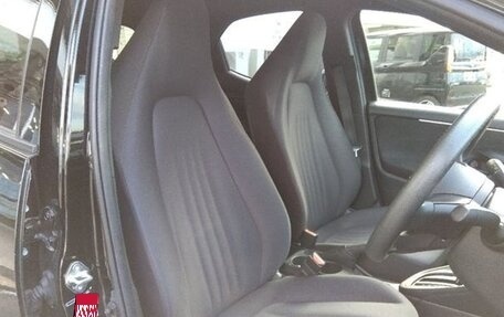 Toyota Yaris, 2023 год, 1 150 000 рублей, 7 фотография