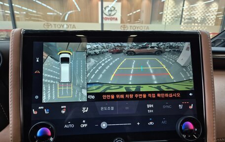 Toyota Alphard, 2025 год, 11 476 027 рублей, 12 фотография