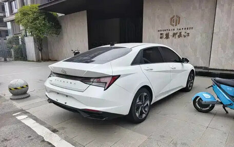 Hyundai Elantra, 2022 год, 1 420 000 рублей, 6 фотография