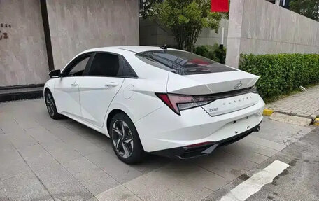 Hyundai Elantra, 2022 год, 1 420 000 рублей, 4 фотография