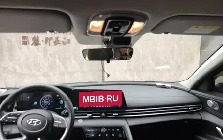 Hyundai Elantra, 2022 год, 1 420 000 рублей, 7 фотография