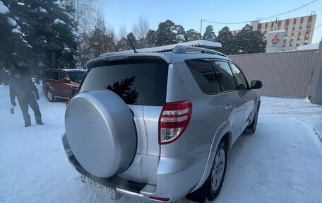 Toyota RAV4, 2011 год, 1 490 000 рублей, 26 фотография