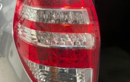 Toyota RAV4, 2011 год, 1 490 000 рублей, 22 фотография