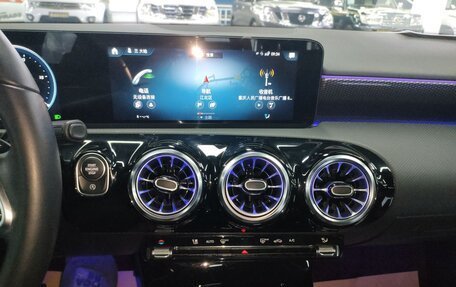 Mercedes-Benz A-Класс, 2022 год, 1 543 707 рублей, 11 фотография