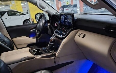 Toyota Land Cruiser, 2021 год, 11 100 000 рублей, 6 фотография