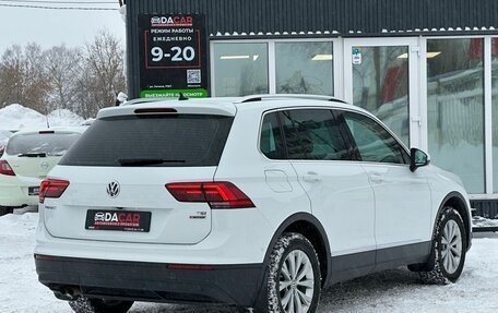 Volkswagen Tiguan II, 2017 год, 2 399 000 рублей, 9 фотография
