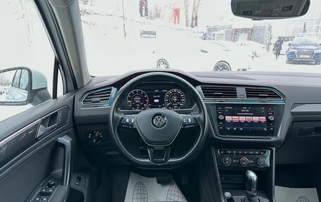 Volkswagen Tiguan II, 2017 год, 2 399 000 рублей, 17 фотография