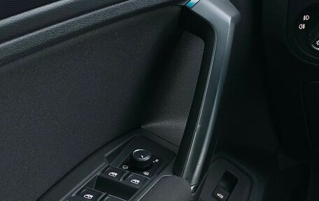 Volkswagen Tiguan II, 2017 год, 2 399 000 рублей, 29 фотография