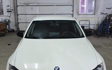 BMW 3 серия, 2009 год, 1 100 000 рублей, 1 фотография