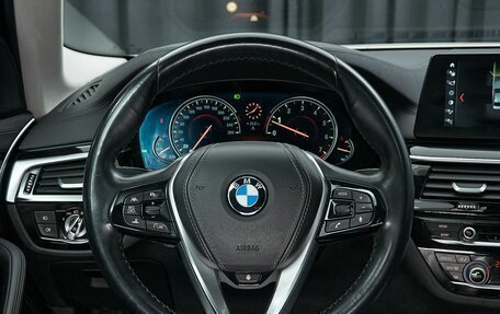 BMW 5 серия, 2018 год, 3 990 000 рублей, 17 фотография