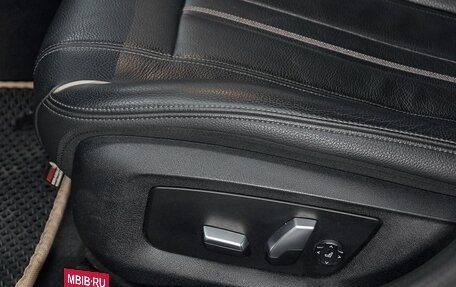 BMW 5 серия, 2018 год, 3 990 000 рублей, 11 фотография