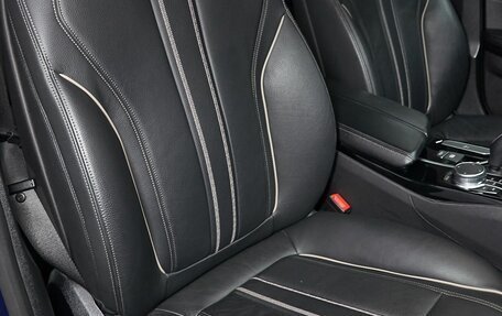 BMW 5 серия, 2018 год, 3 990 000 рублей, 12 фотография