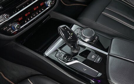 BMW 5 серия, 2018 год, 3 990 000 рублей, 22 фотография