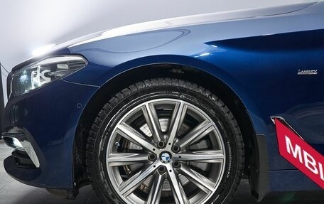 BMW 5 серия, 2018 год, 3 990 000 рублей, 28 фотография