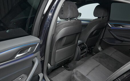 BMW 5 серия, 2020 год, 5 600 000 рублей, 18 фотография