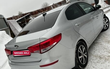 KIA Rio III рестайлинг, 2017 год, 820 000 рублей, 3 фотография