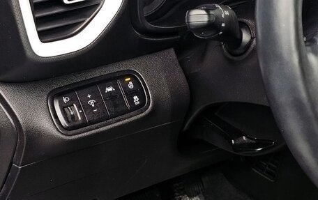 Hyundai Venue I, 2022 год, 1 600 000 рублей, 15 фотография