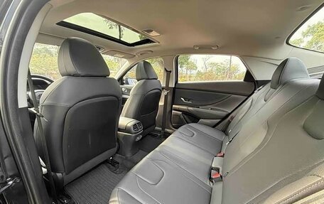 Hyundai Elantra, 2023 год, 1 200 230 рублей, 12 фотография