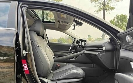 Hyundai Elantra, 2023 год, 1 200 230 рублей, 8 фотография