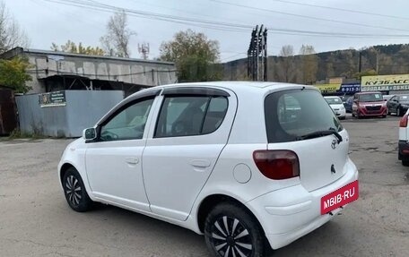 Toyota Vitz, 2001 год, 385 000 рублей, 2 фотография