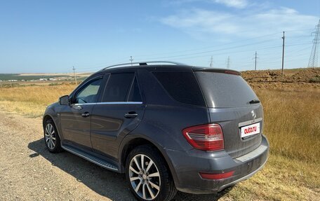 Mercedes-Benz M-Класс, 2010 год, 1 800 000 рублей, 2 фотография