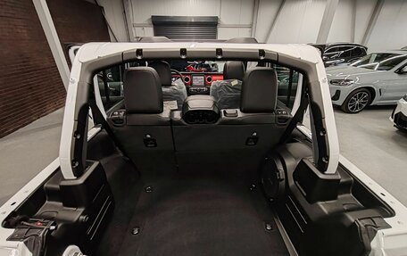 Jeep Wrangler, 2023 год, 7 099 000 рублей, 8 фотография