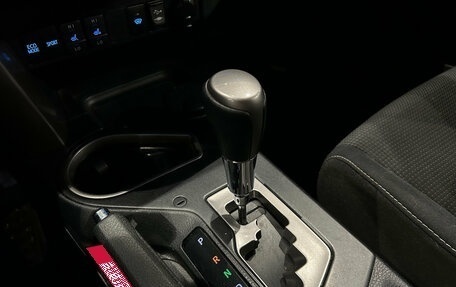 Toyota RAV4, 2018 год, 2 199 000 рублей, 16 фотография