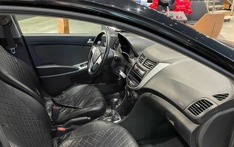 Hyundai Solaris II рестайлинг, 2011 год, 635 000 рублей, 10 фотография