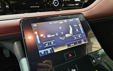 Infiniti QX80, 2024 год, 16 499 000 рублей, 16 фотография