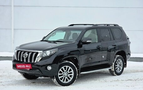 Toyota Land Cruiser Prado 150 рестайлинг 2, 2016 год, 3 999 999 рублей, 8 фотография