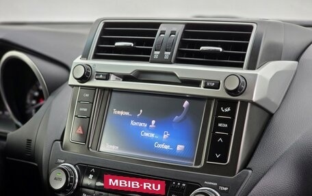 Toyota Land Cruiser Prado 150 рестайлинг 2, 2016 год, 3 999 999 рублей, 22 фотография