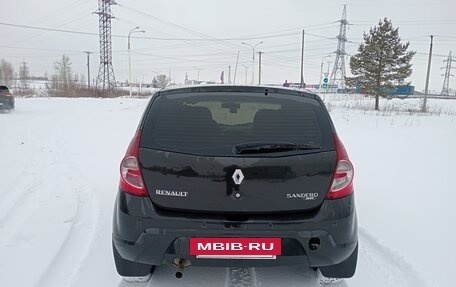 Renault Sandero I, 2010 год, 550 000 рублей, 4 фотография