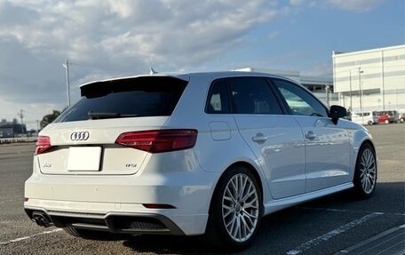 Audi A3, 2018 год, 1 190 000 рублей, 4 фотография