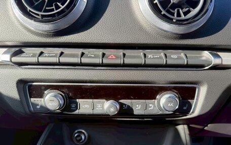 Audi A3, 2018 год, 1 190 000 рублей, 9 фотография