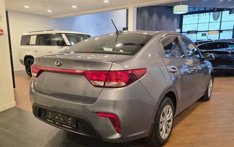 KIA Rio IV, 2018 год, 1 320 000 рублей, 4 фотография