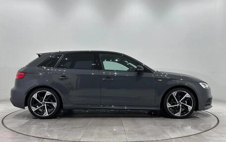 Audi A3, 2019 год, 1 150 000 рублей, 5 фотография