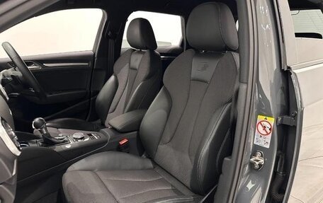 Audi A3, 2019 год, 1 150 000 рублей, 14 фотография