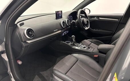 Audi A3, 2019 год, 1 150 000 рублей, 13 фотография