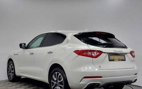 Maserati Levante I, 2017 год, 3 649 000 рублей, 7 фотография