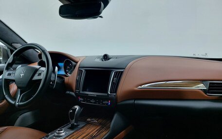 Maserati Levante I, 2017 год, 3 649 000 рублей, 15 фотография