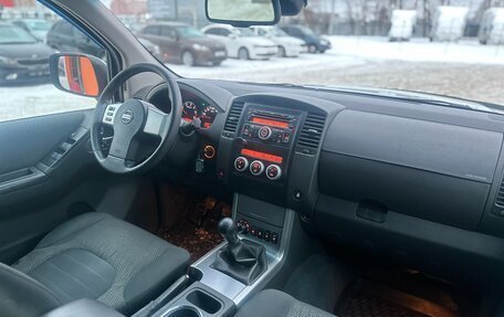Nissan Pathfinder, 2010 год, 1 299 000 рублей, 17 фотография