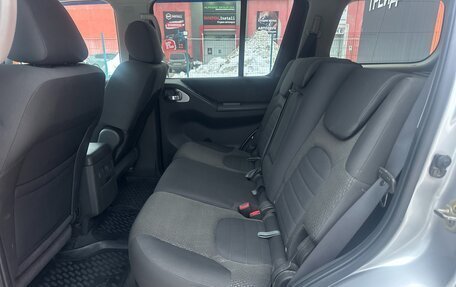 Nissan Pathfinder, 2010 год, 1 299 000 рублей, 13 фотография