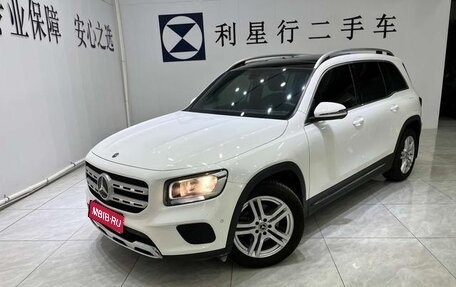 Mercedes-Benz GLB, 2020 год, 2 100 000 рублей, 1 фотография