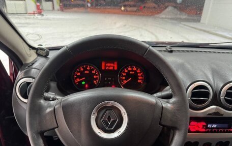 Renault Sandero II рестайлинг, 2014 год, 630 000 рублей, 1 фотография