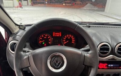 Renault Sandero II рестайлинг, 2014 год, 630 000 рублей, 1 фотография